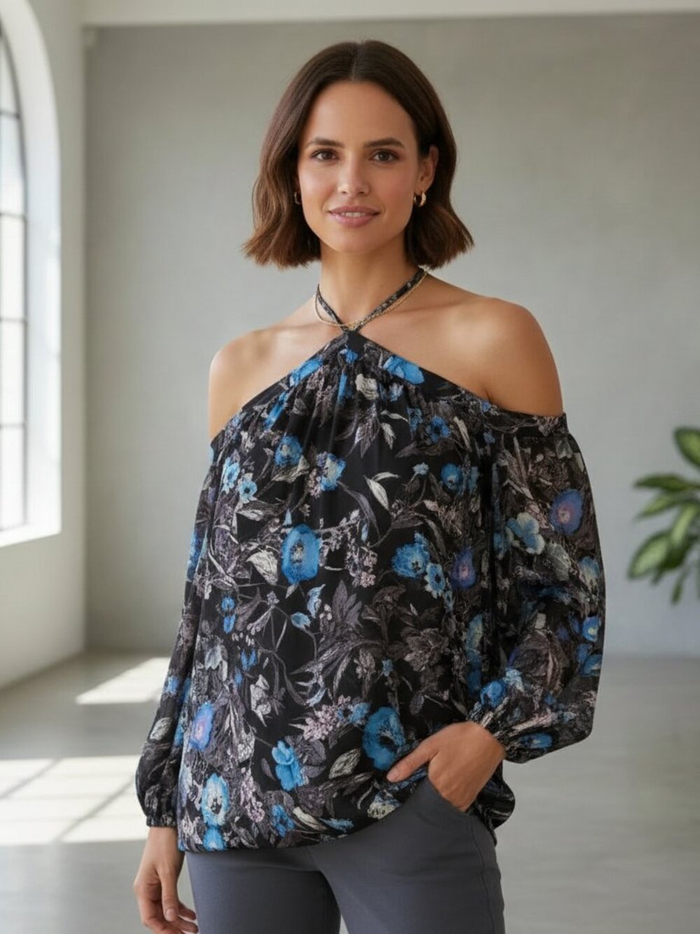 NEW Gianni Bini Black Blue Floral Top XS Boho Coastal Coquette Bloom Cottage
